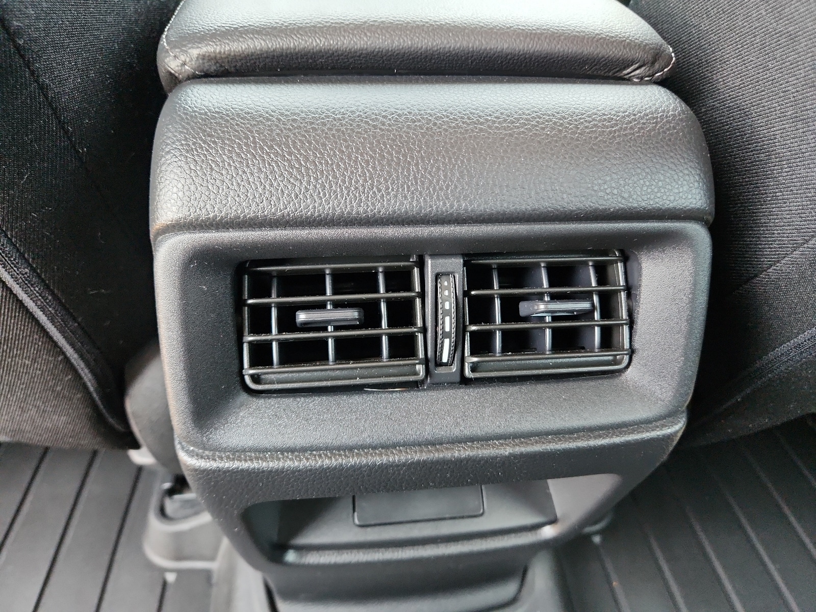2024 Honda CR-V LX - Photo 10