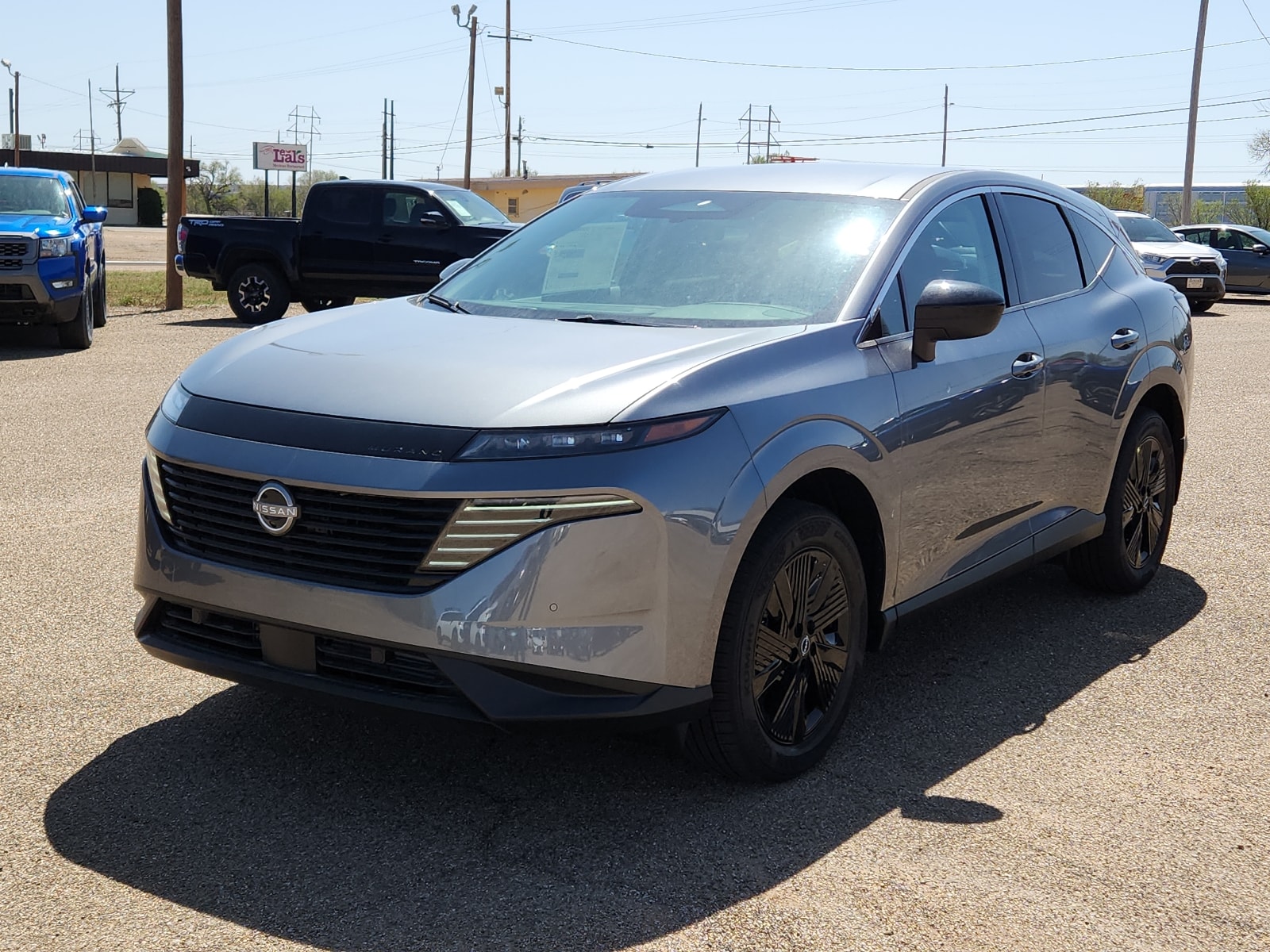 2025 Nissan Murano SV's photo