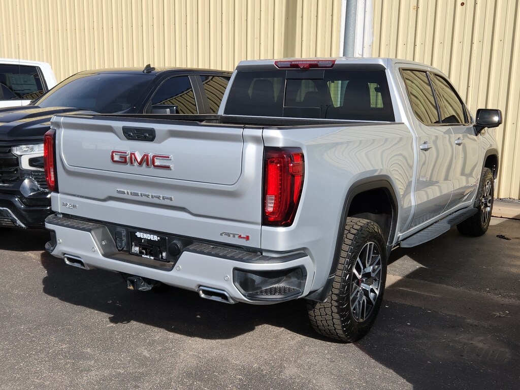 Used 2022 GMC Sierra 1500 AT4 Truck Crew Cab