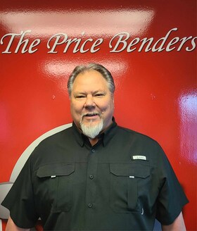 Staff member Brian Jones from b1e3874e2b9c