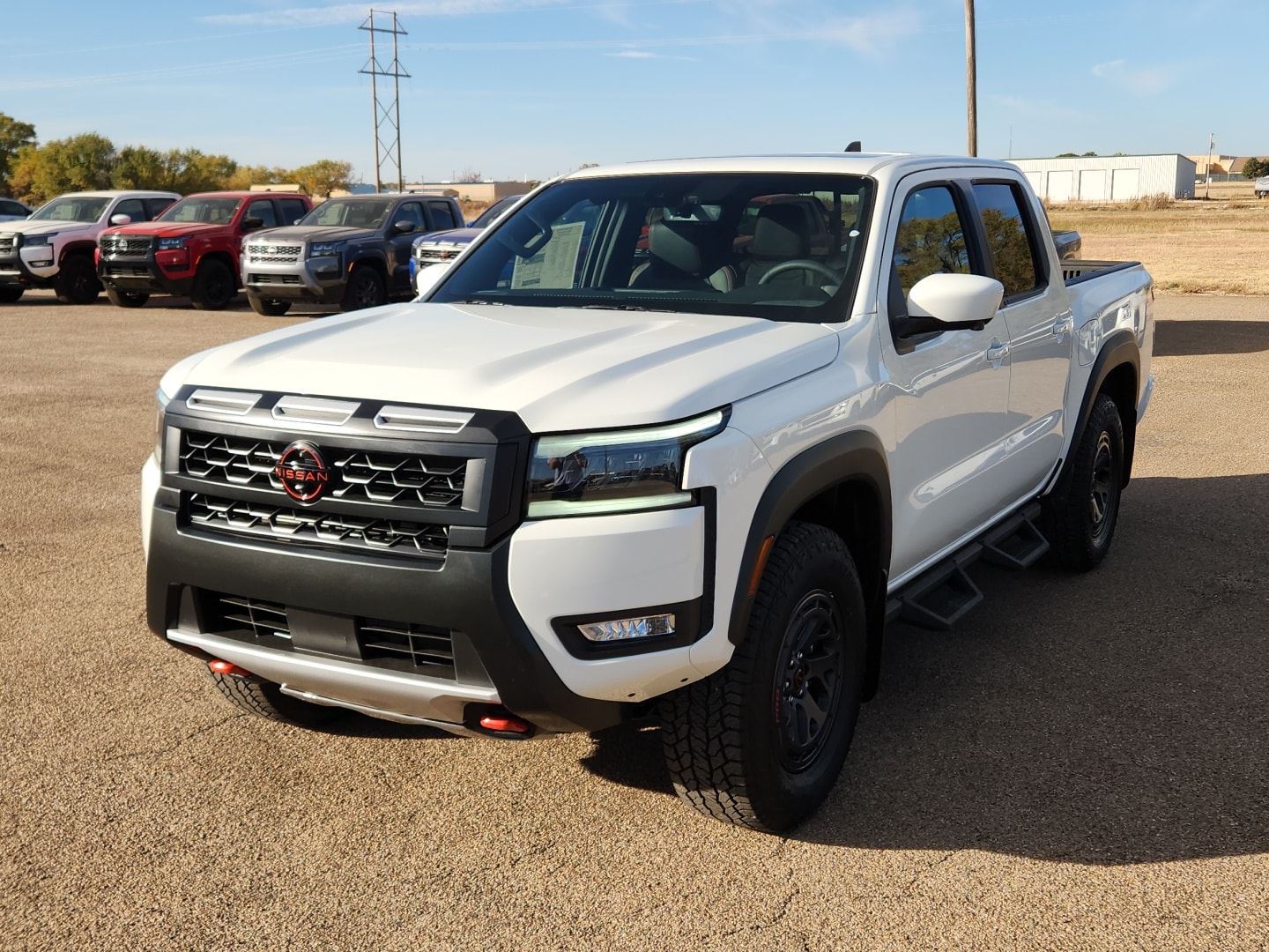 2026 Nissan Frontier PRO-4X's photo