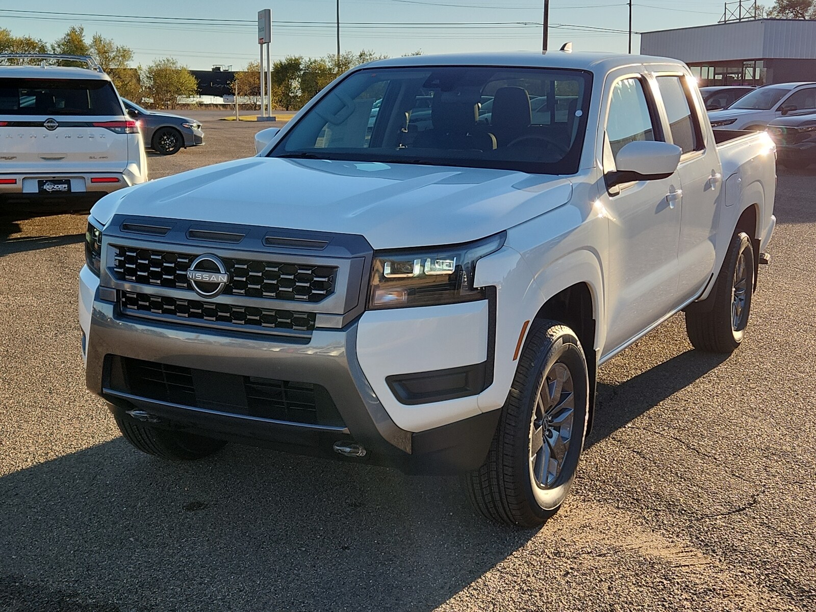 2026 Nissan Frontier SV's photo