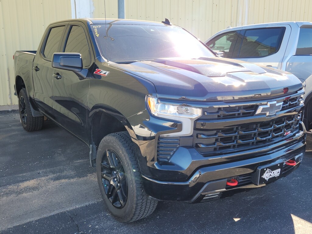 Used 2024 Chevrolet Silverado 1500 LT Trail Boss Truck Crew Cab