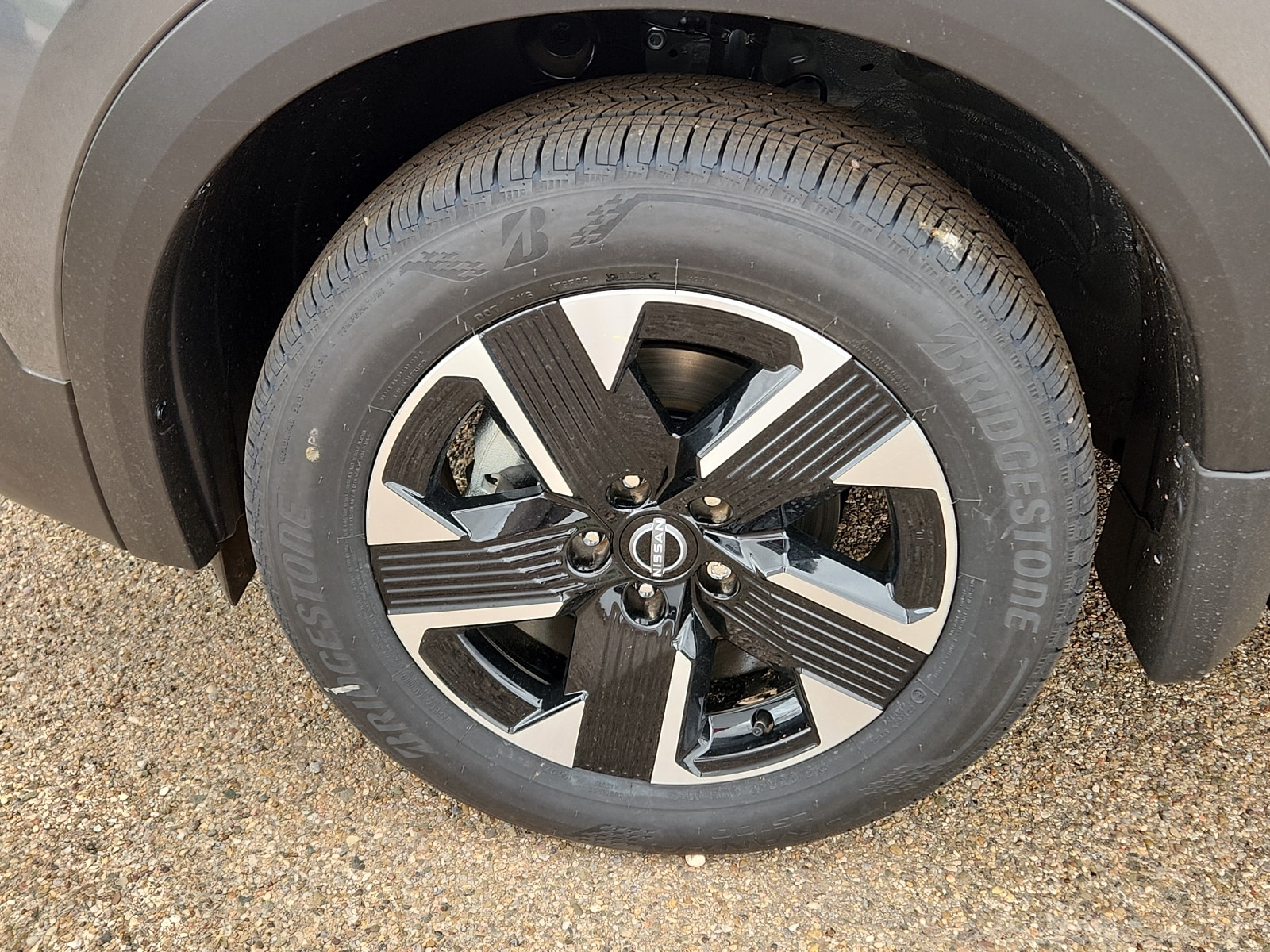 2025 Nissan Kicks SV AWD - Photo 7