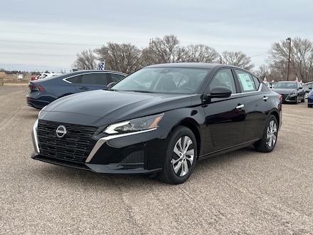 2025 Nissan Altima S Sedan