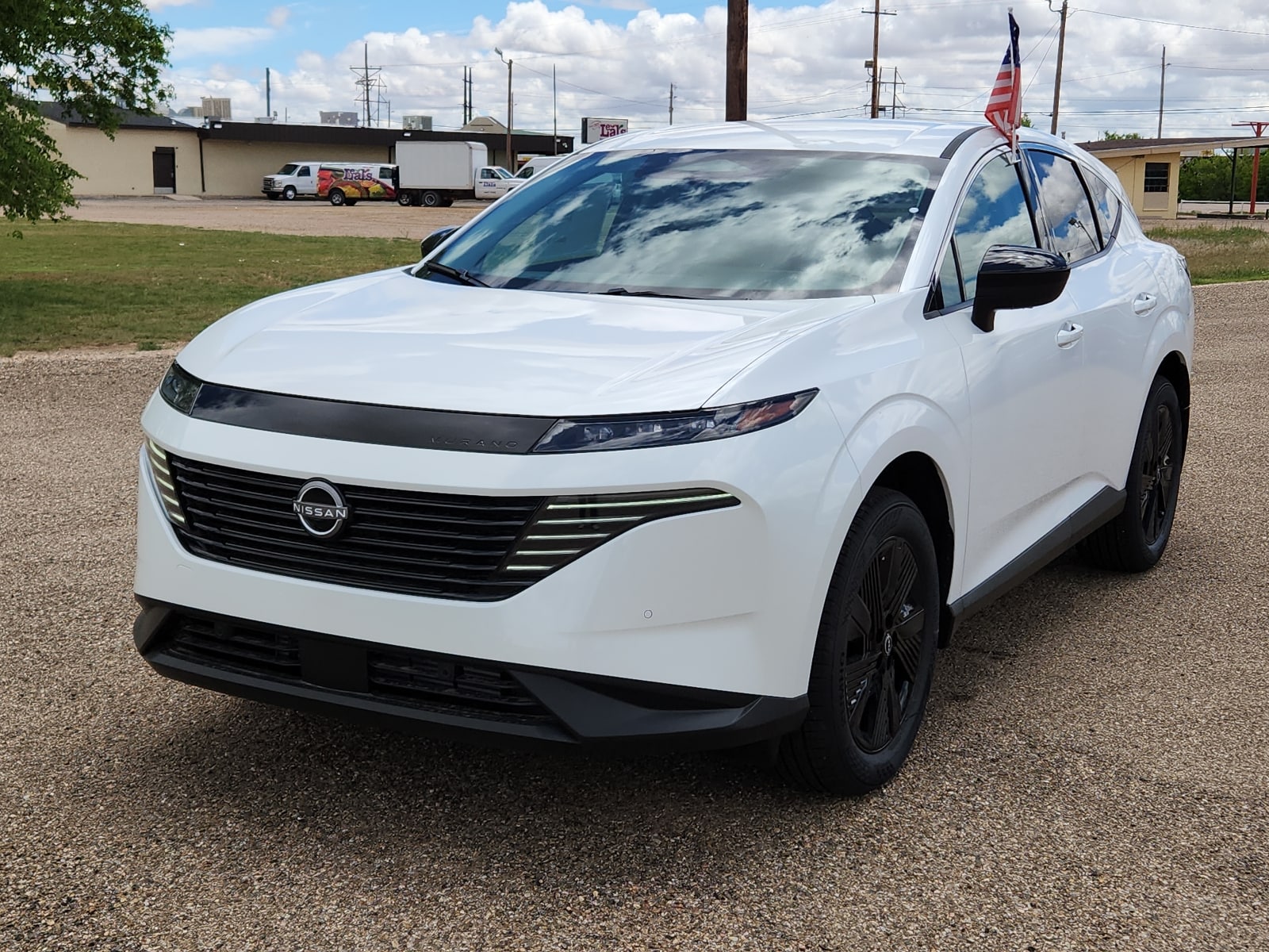 2025 Nissan Murano SV's photo