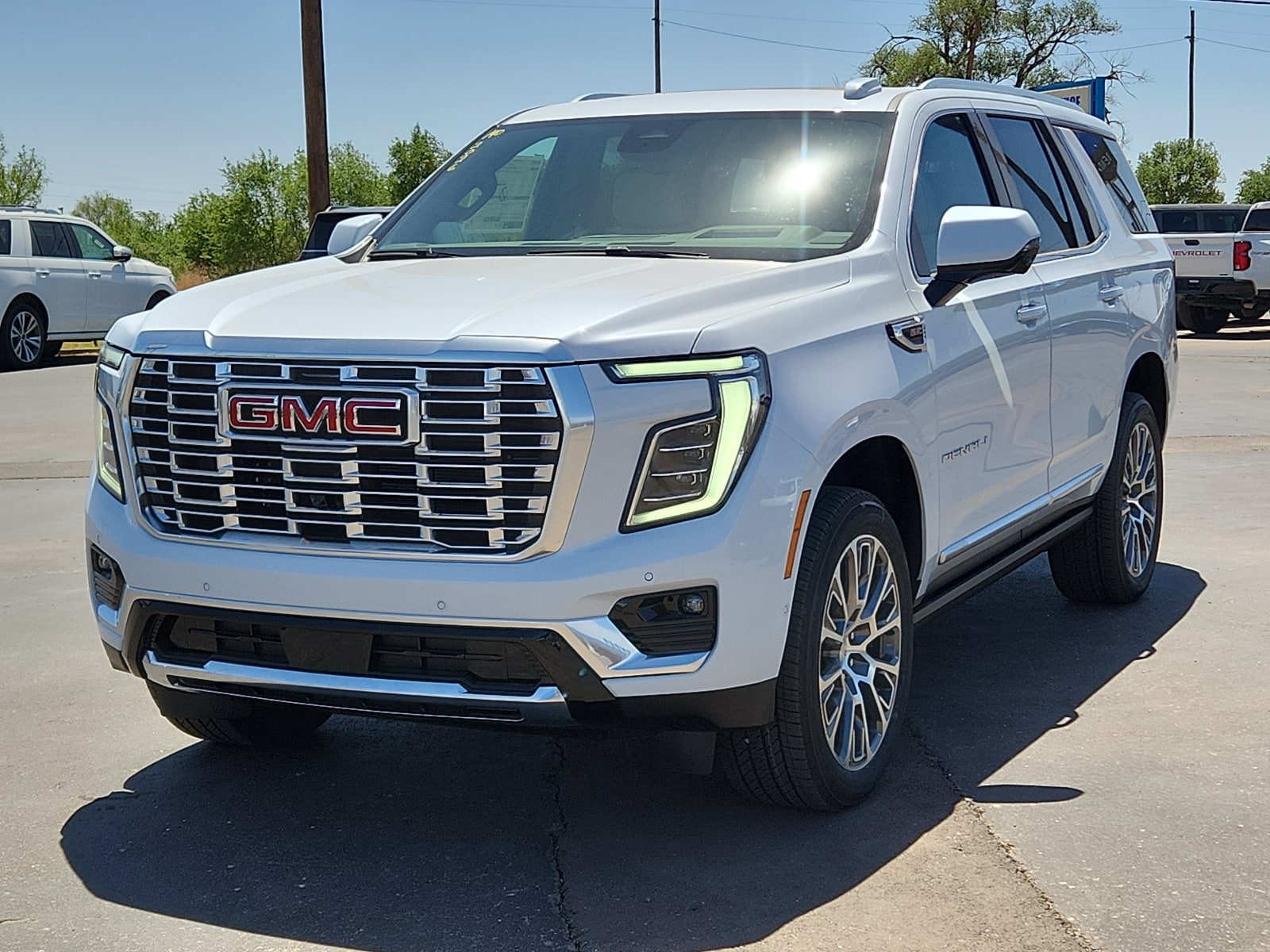 2026 GMC Yukon 4WD Denali's photo