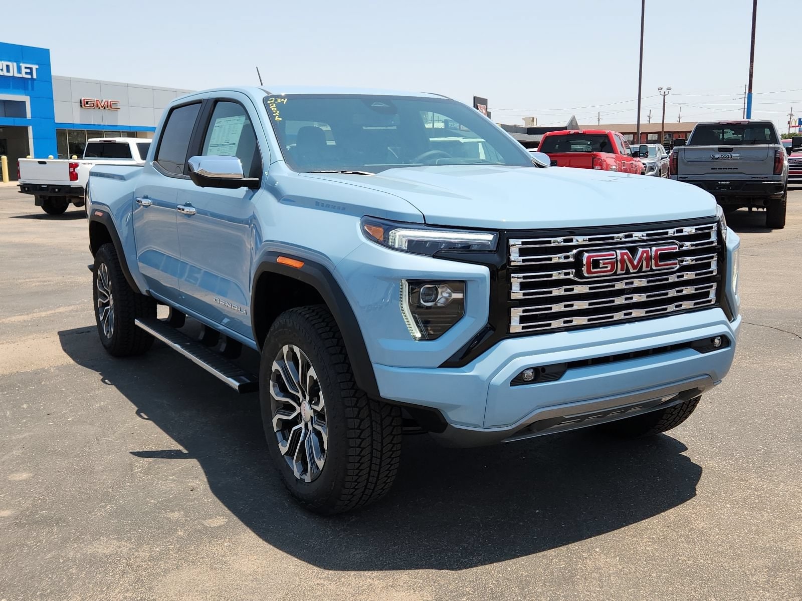2026 GMC Canyon Denali - Photo 6