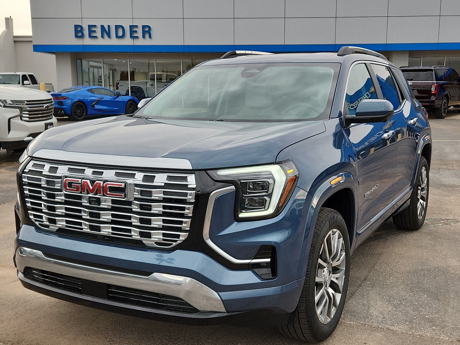 2026 GMC Terrain Denali AWD's photo