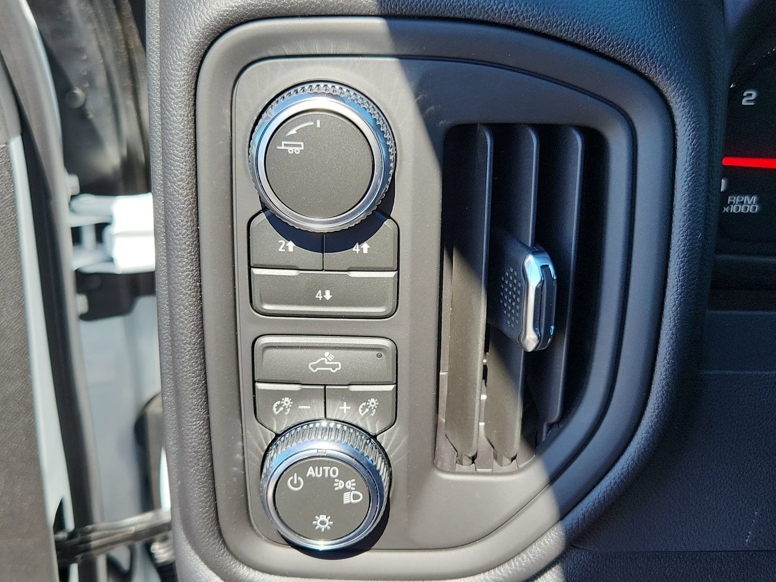 2026 GMC Sierra 3500HD Pro - Photo 16