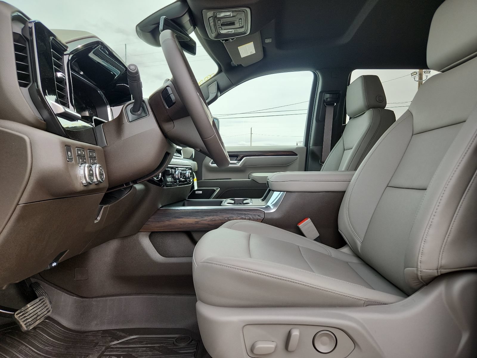 2026 GMC Sierra 2500HD SLT - Photo 11