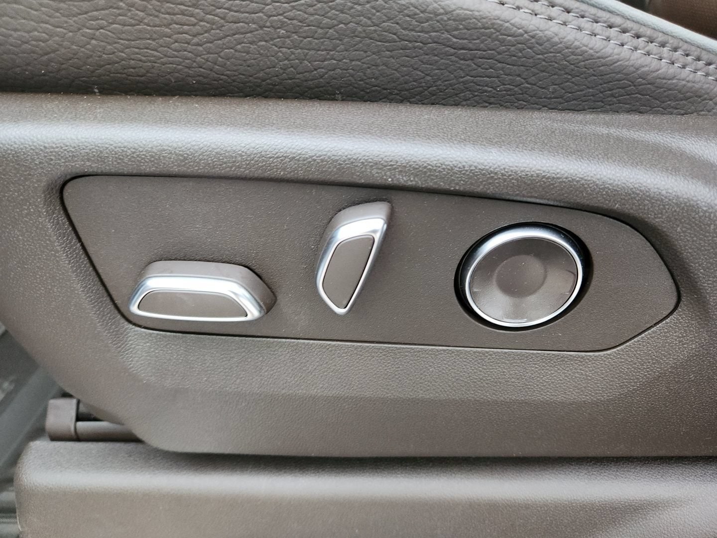 2026 GMC Sierra 2500HD Denali - Photo 13