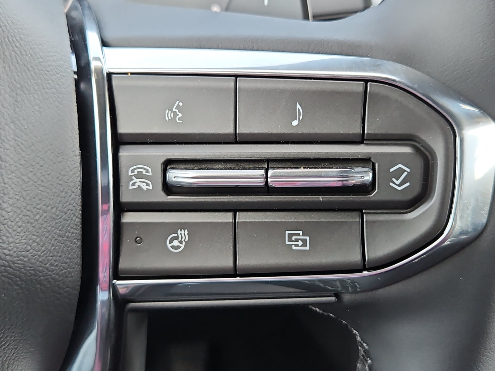 2026 GMC Acadia Elevation - Photo 16