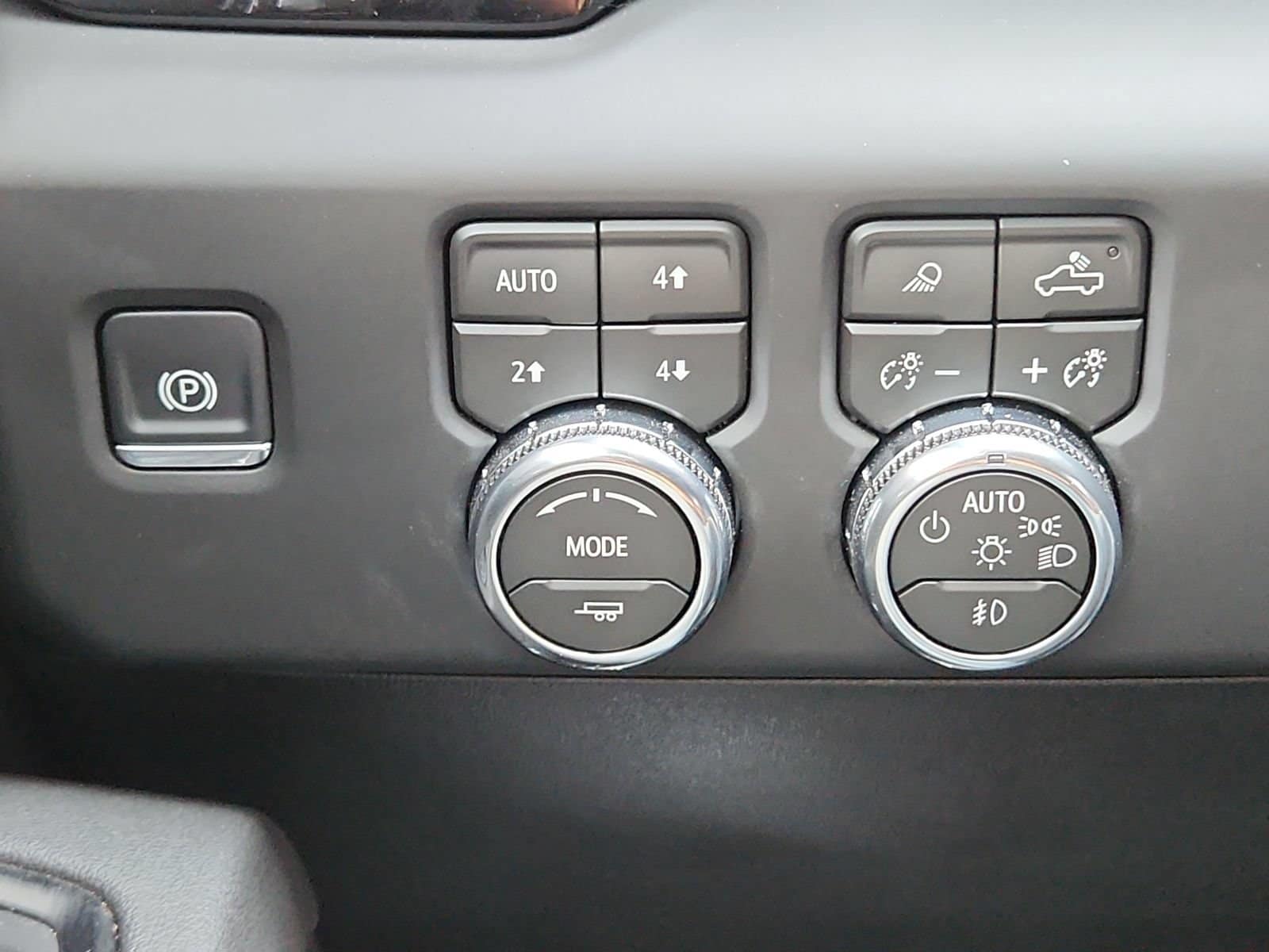 2026 GMC Sierra 2500HD AT4 - Photo 15