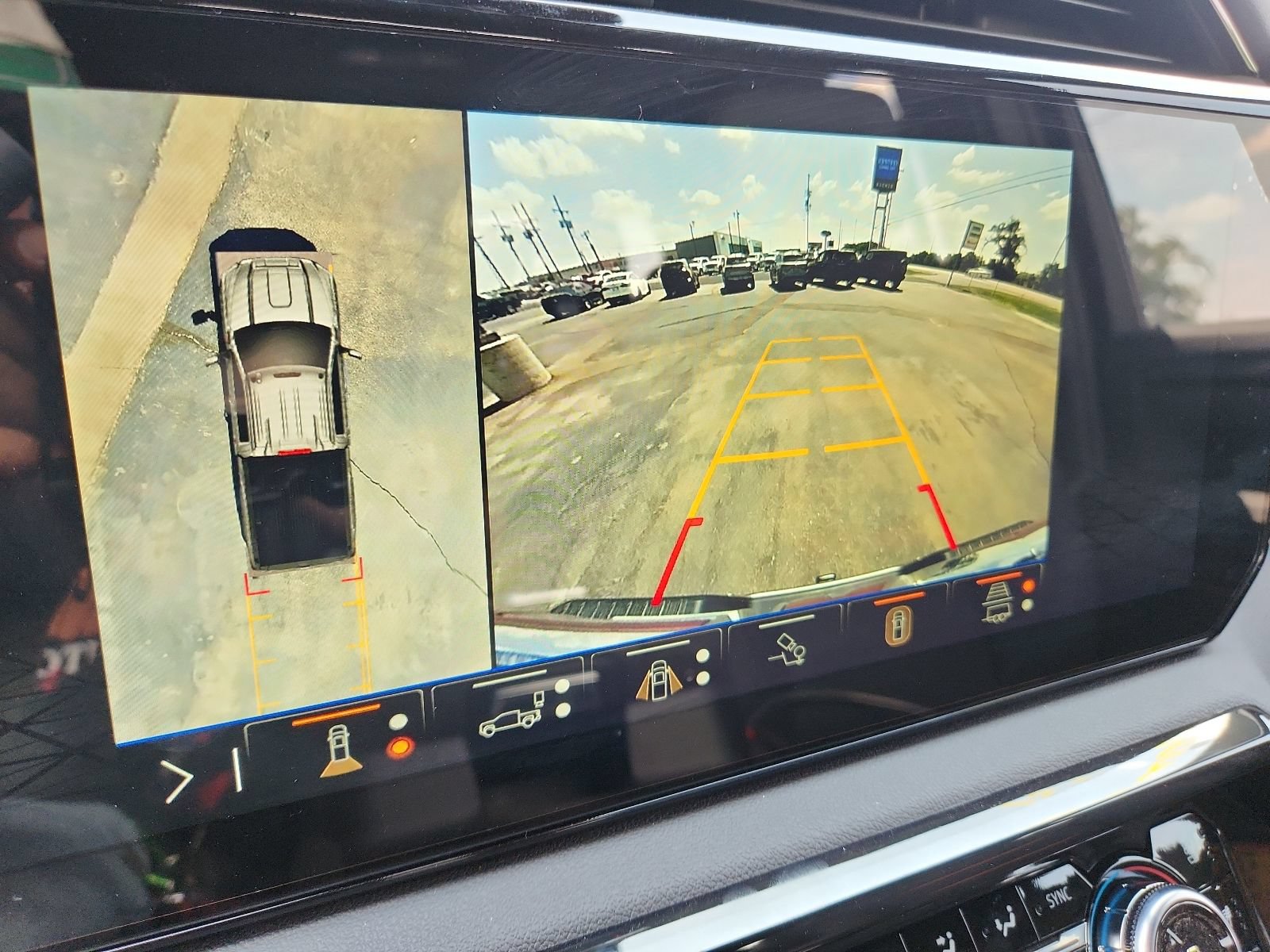 2026 GMC Sierra 2500HD AT4 - Photo 12