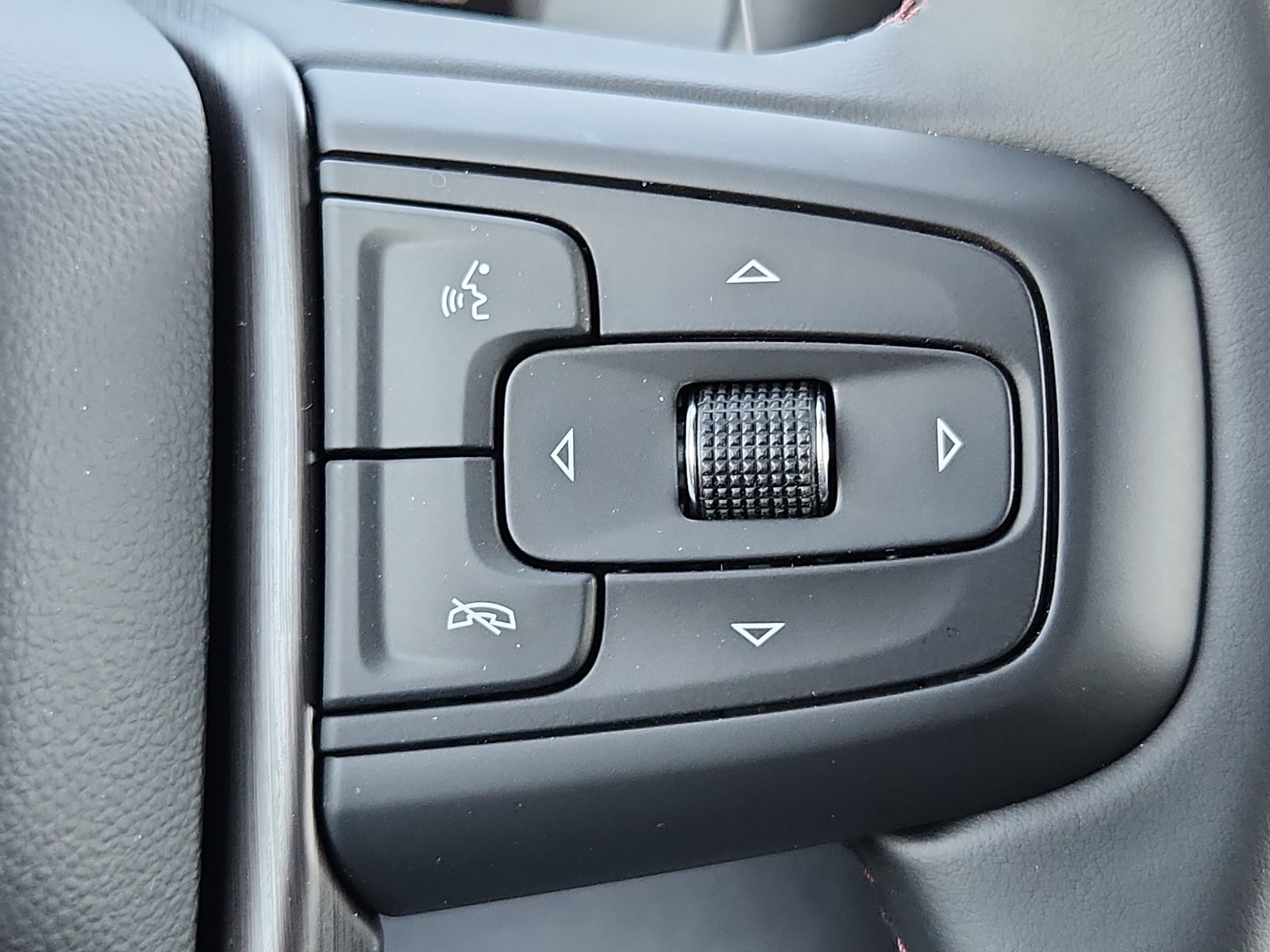 2026 GMC Sierra 1500 AT4X - Photo 18