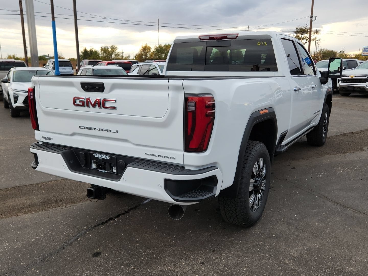 2026 GMC Sierra 2500HD Denali - Photo 4