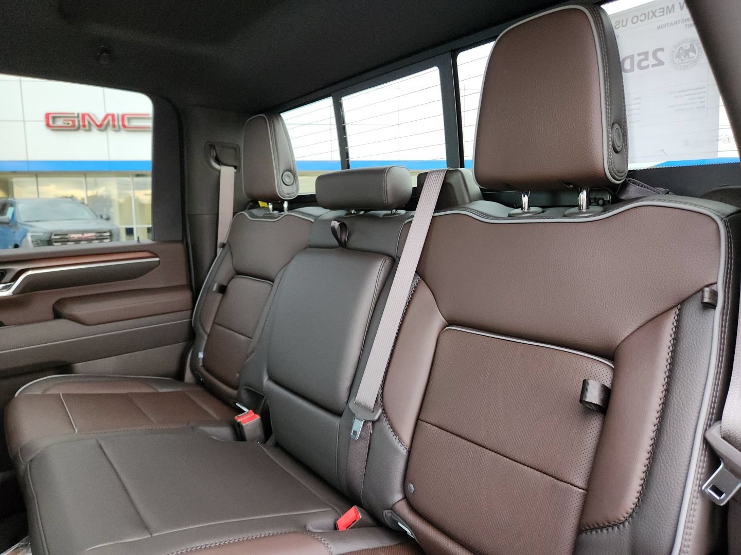 2026 GMC Sierra 2500HD Denali - Photo 10