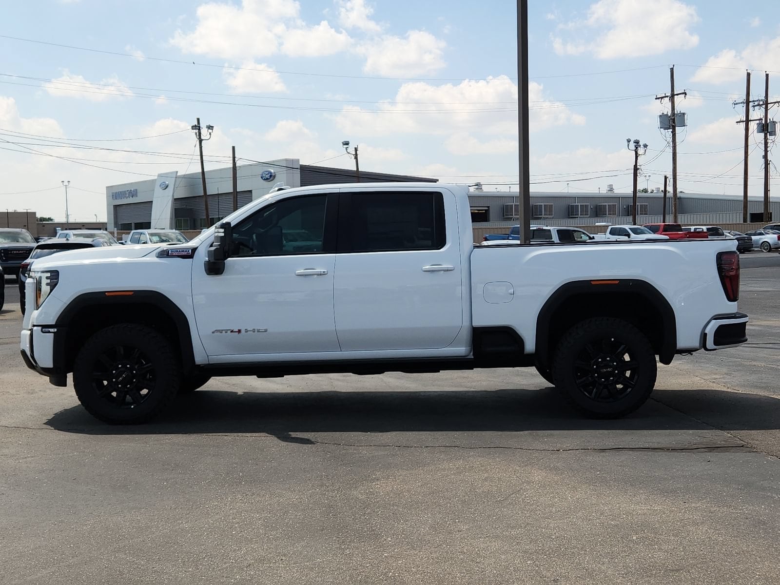 2026 GMC Sierra 2500HD AT4 - Photo 2