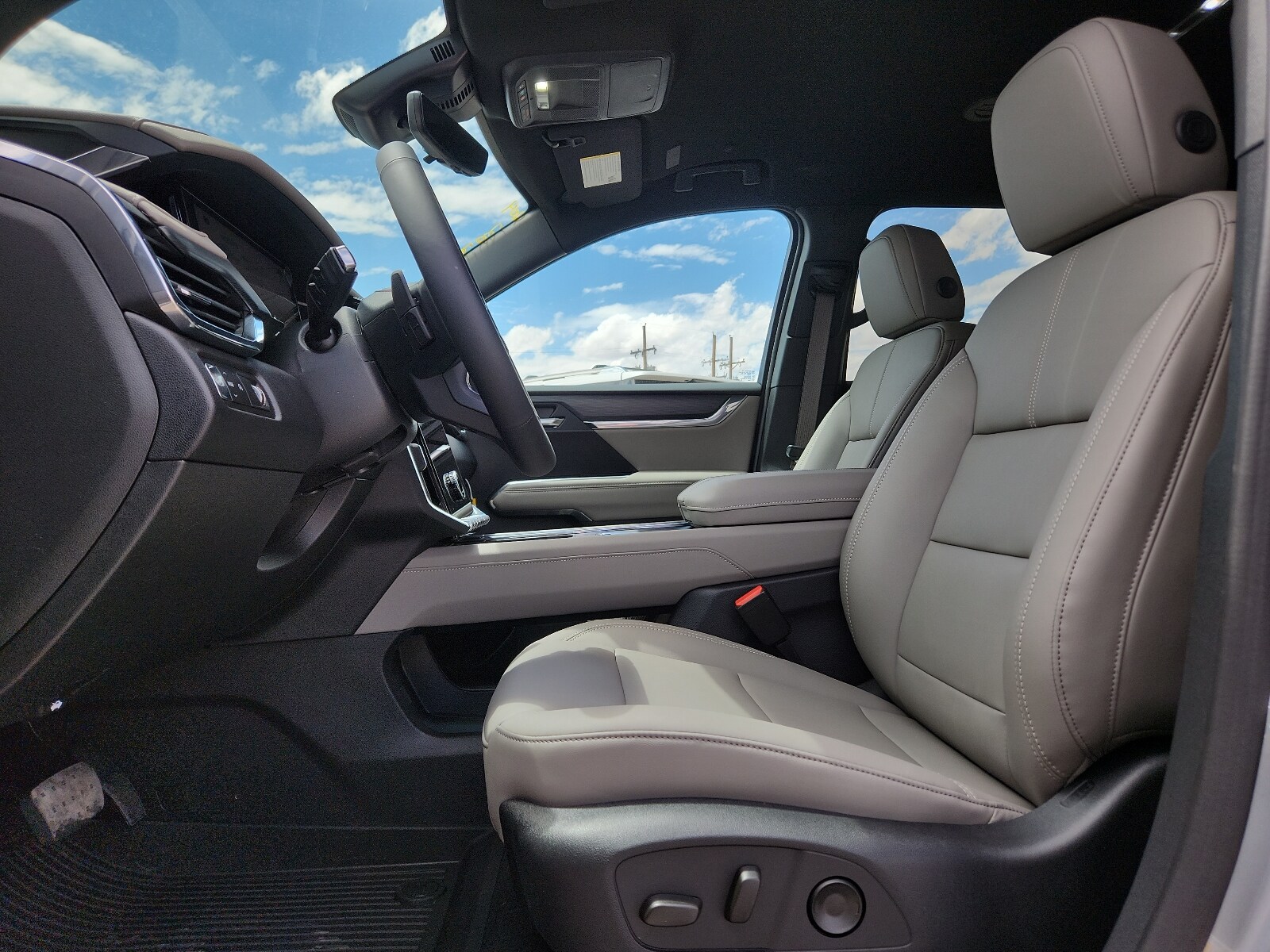 2026 GMC Acadia Elevation - Photo 14