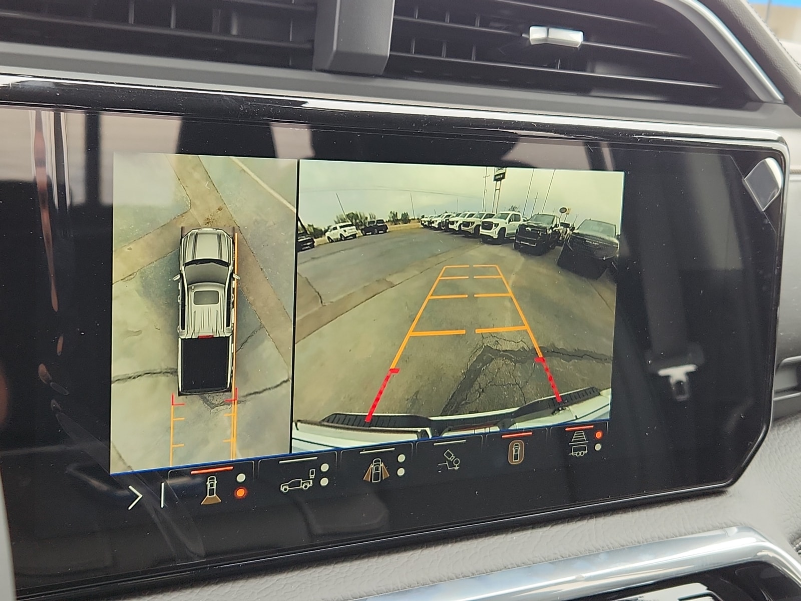 2026 GMC Sierra 1500 Denali - Photo 14