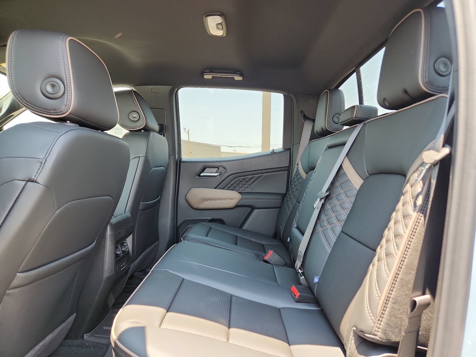 2026 GMC Canyon Denali - Photo 8