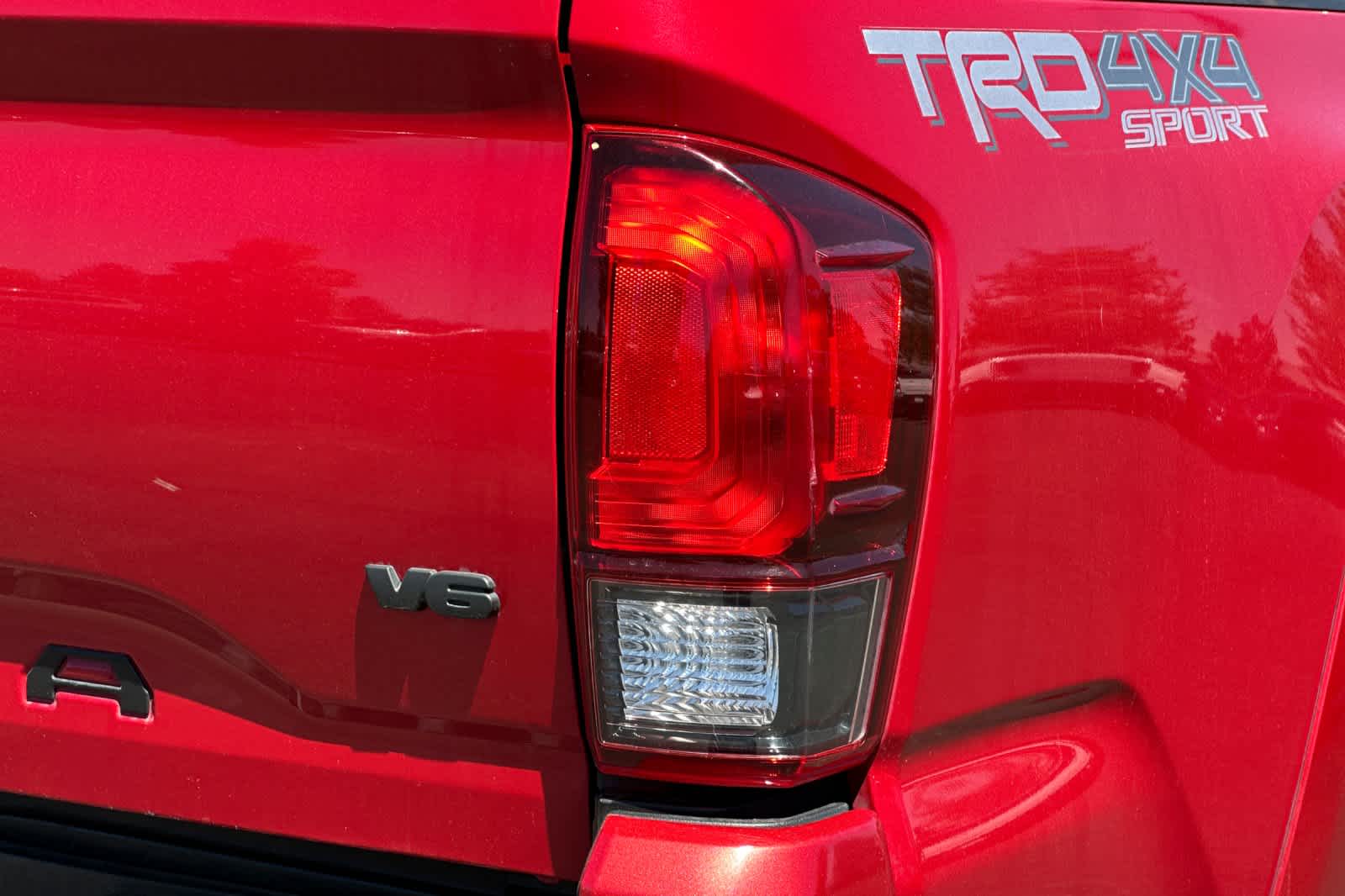 2019 Toyota Tacoma TRD Sport - Photo 12