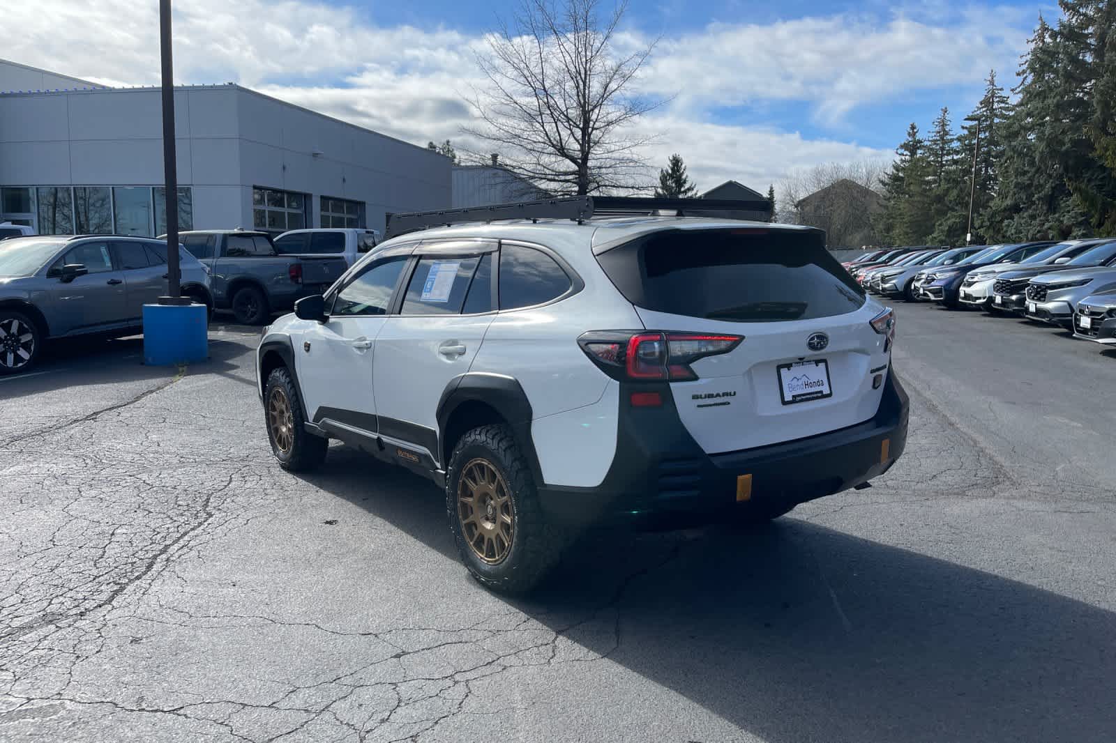 Thumbnail: 2022 Subaru Outback - 3