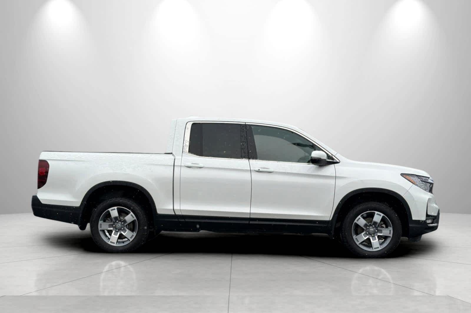 Thumbnail: 2025 Honda Ridgeline - 8