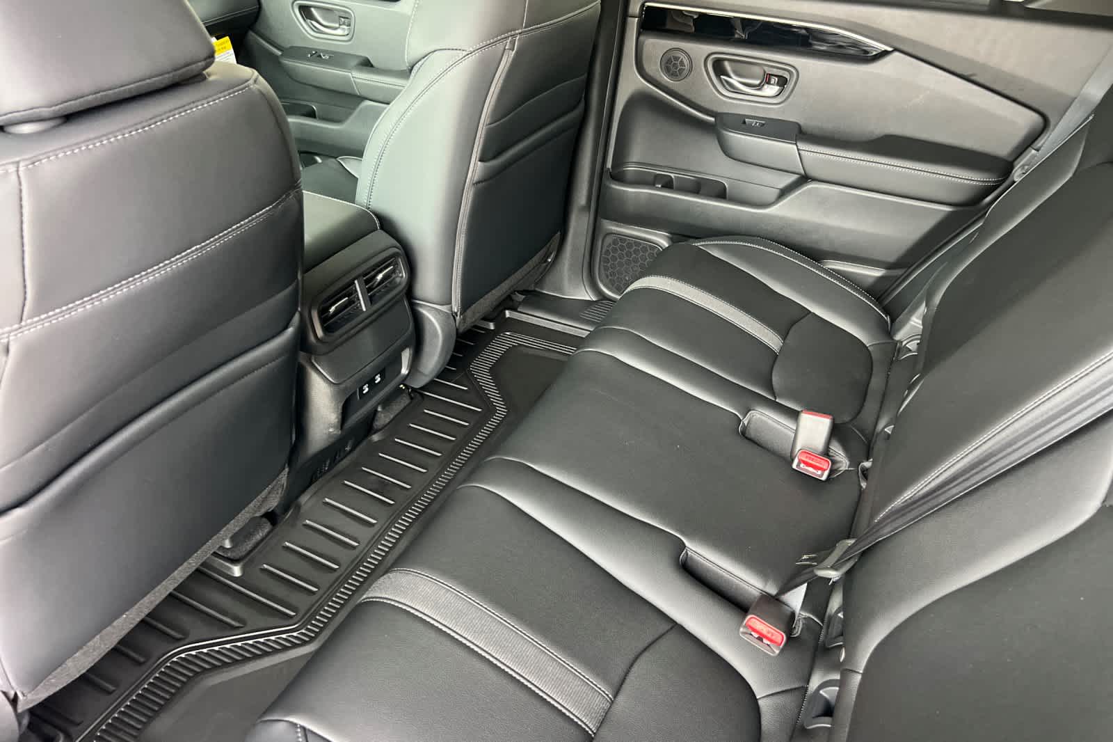 Thumbnail: 2026 Honda Passport - 4