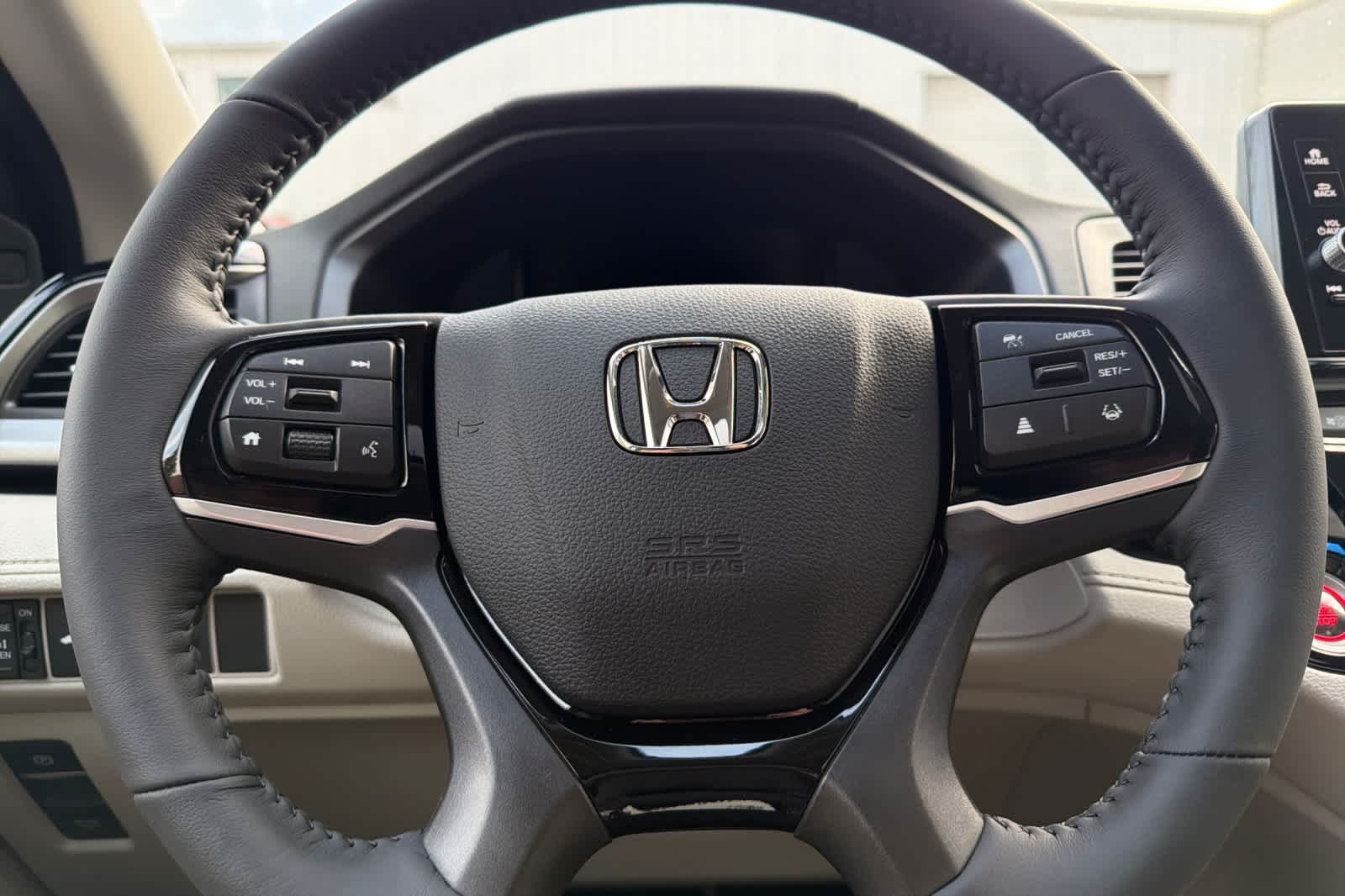 Thumbnail: 2026 Honda Odyssey - 28