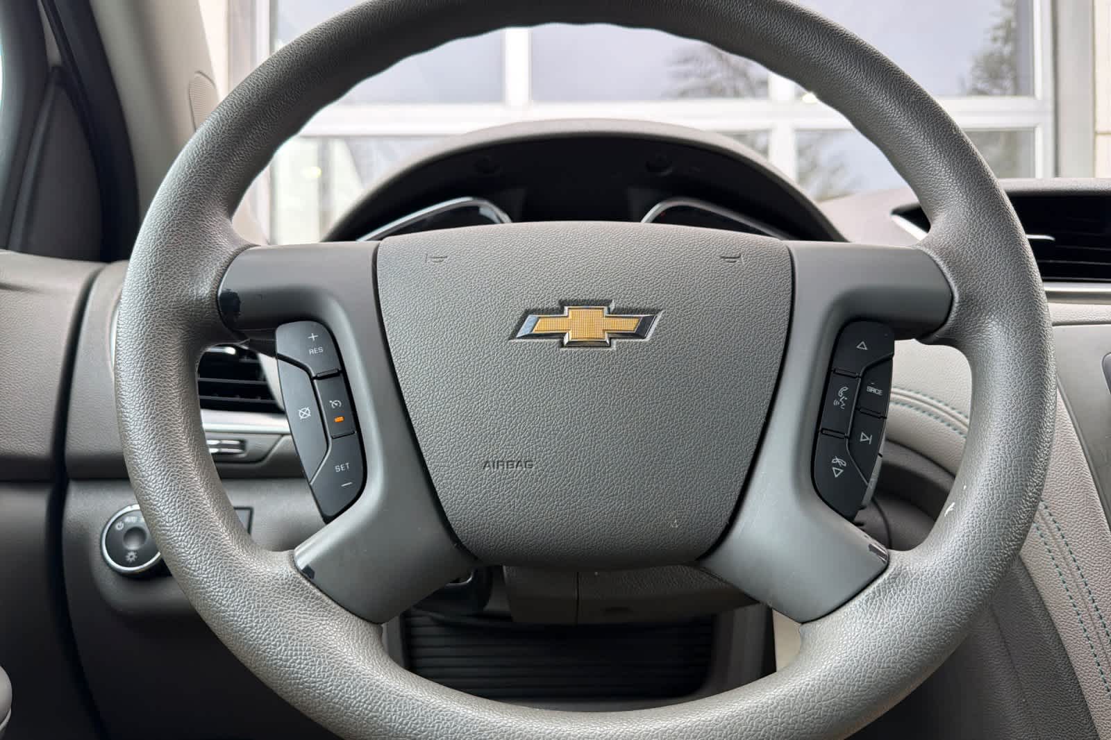 Thumbnail: 2013 Chevrolet Traverse - 25