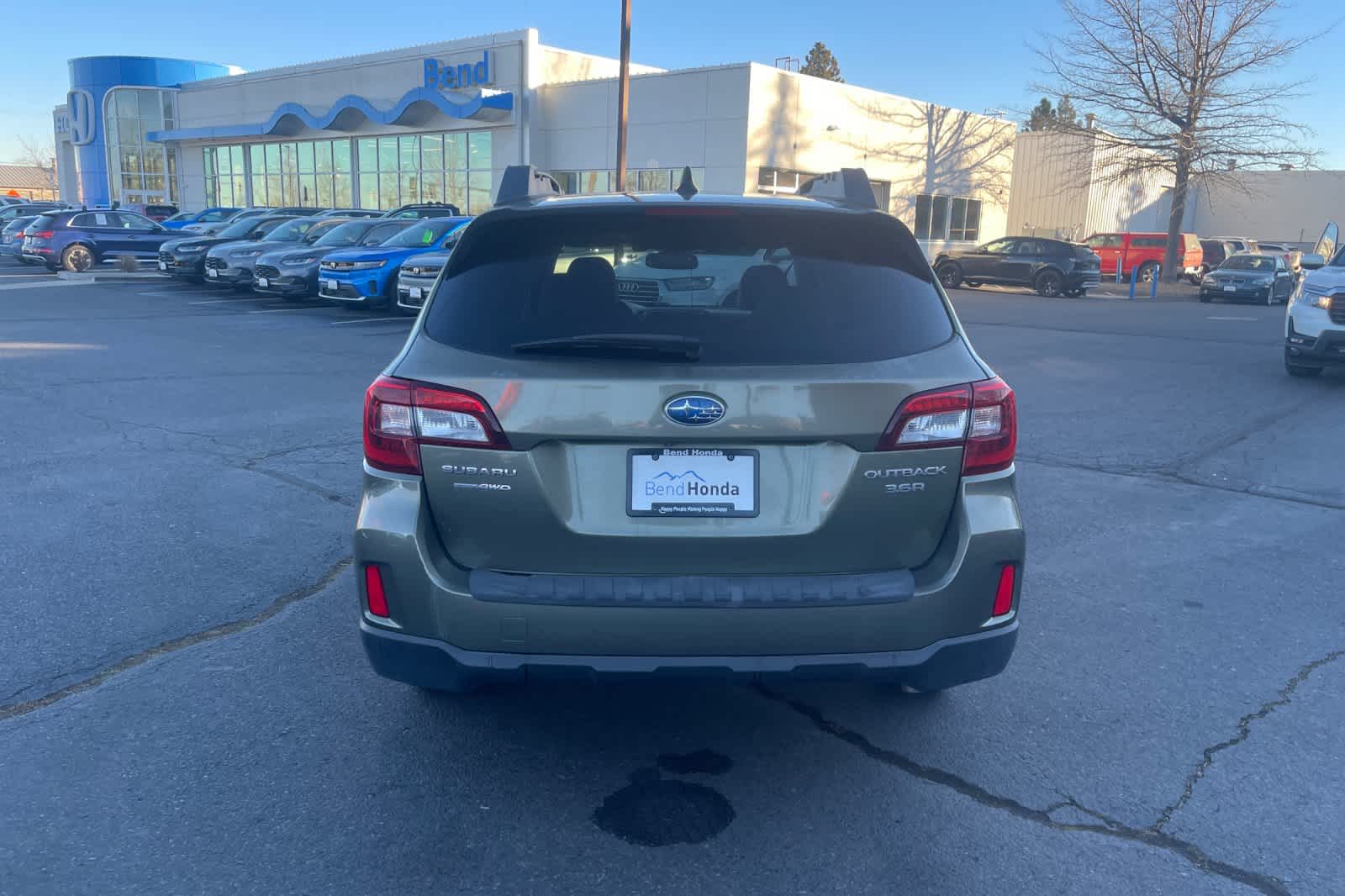 Thumbnail: 2016 Subaru Outback - 7