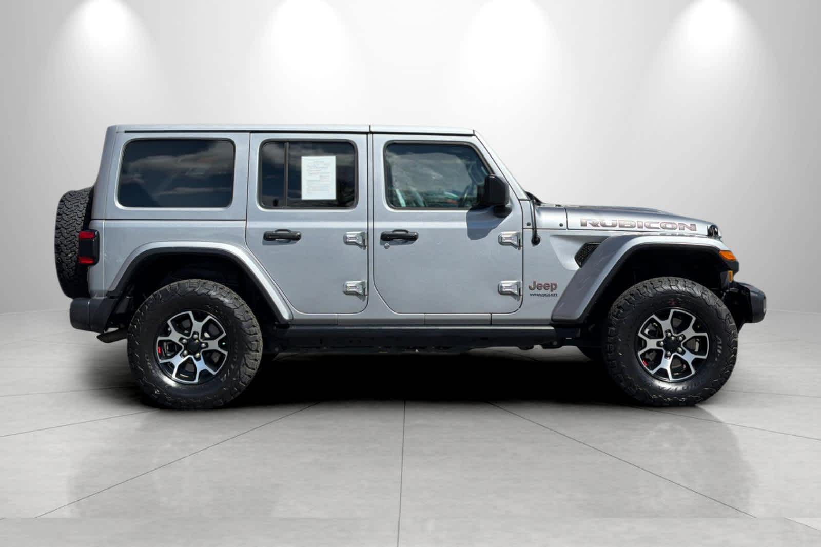 Thumbnail: 2020 Jeep Wrangler - 8