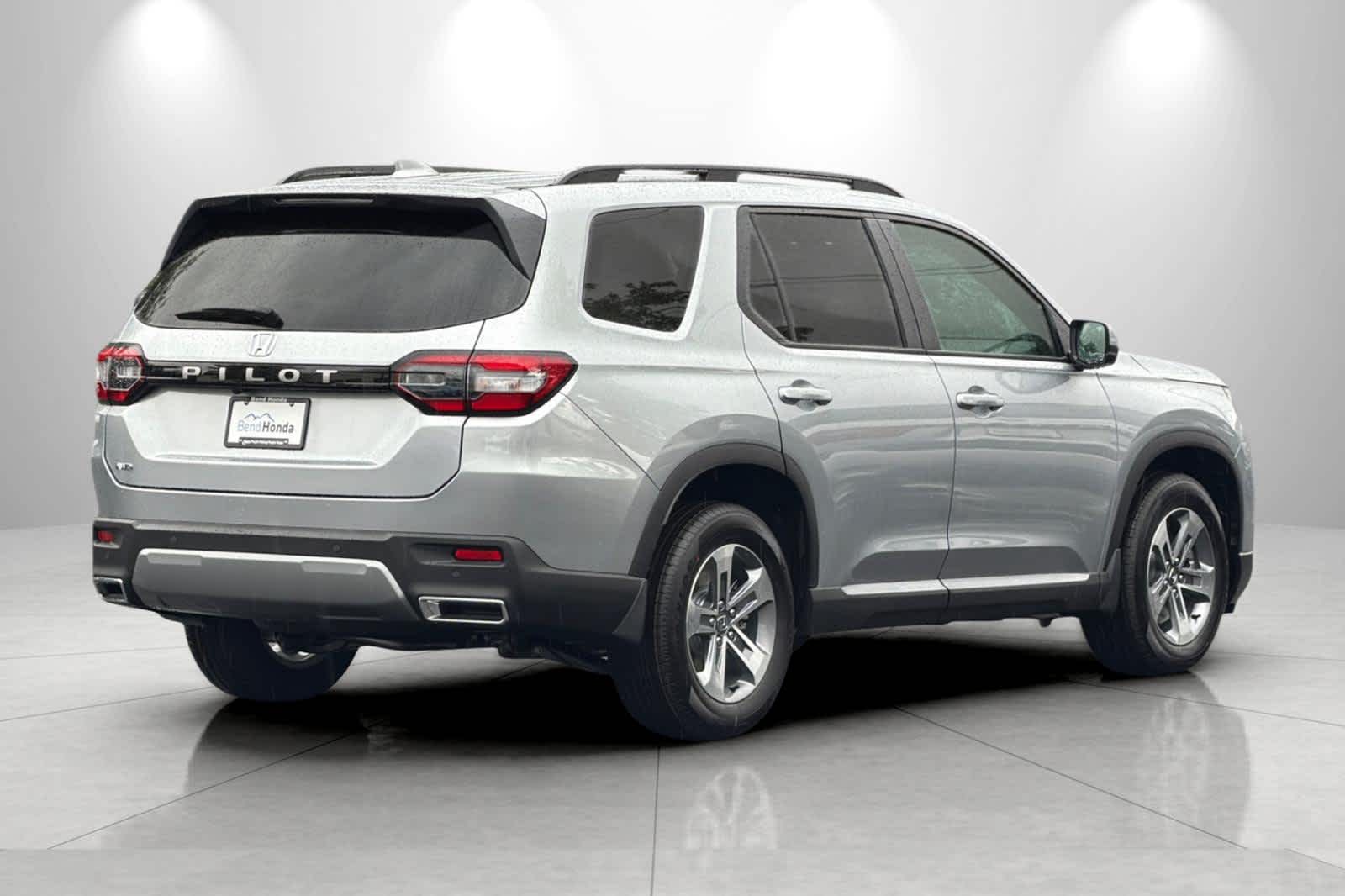 Thumbnail: 2026 Honda Pilot - 2