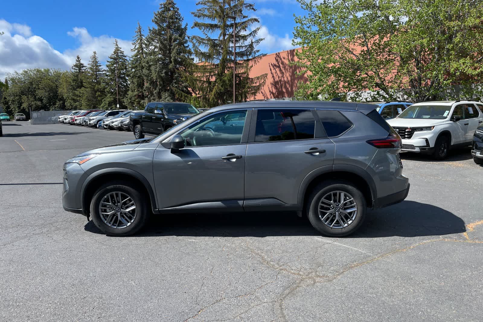 Thumbnail: 2024 Nissan Rogue - 2