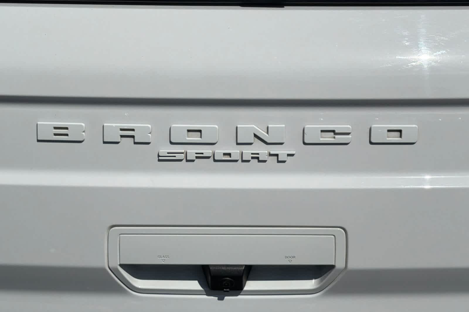 Thumbnail: 2022 Ford Bronco Sport - 11