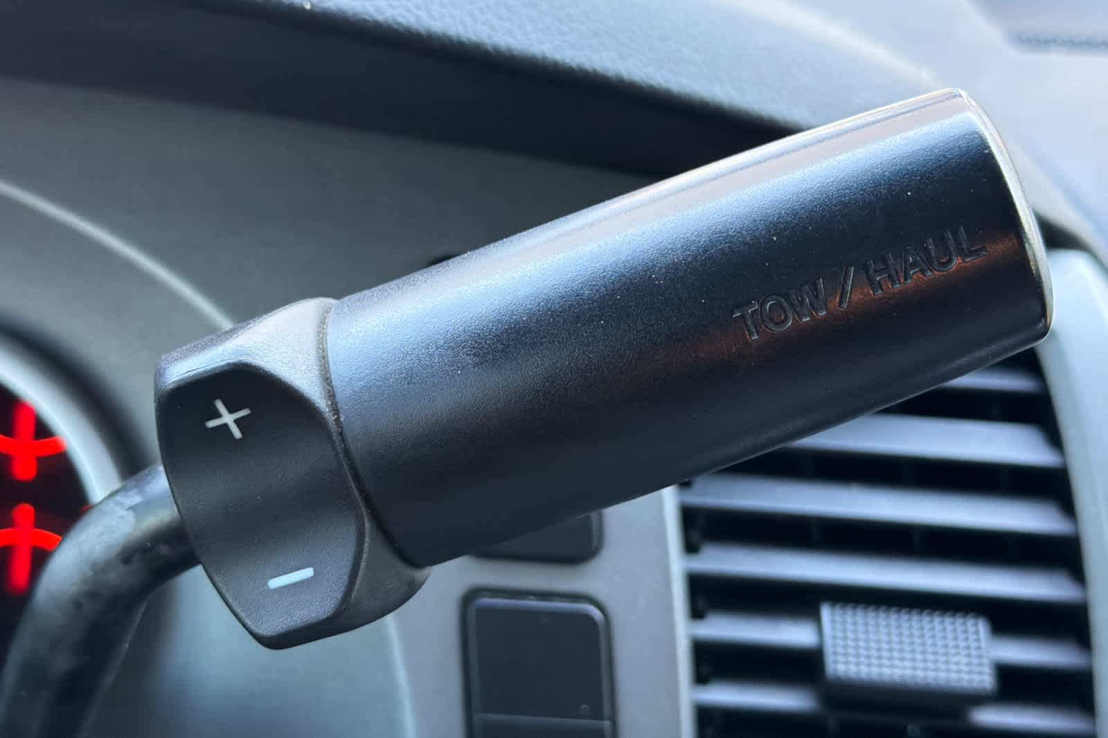 Thumbnail: 2011 Toyota Tundra - 22