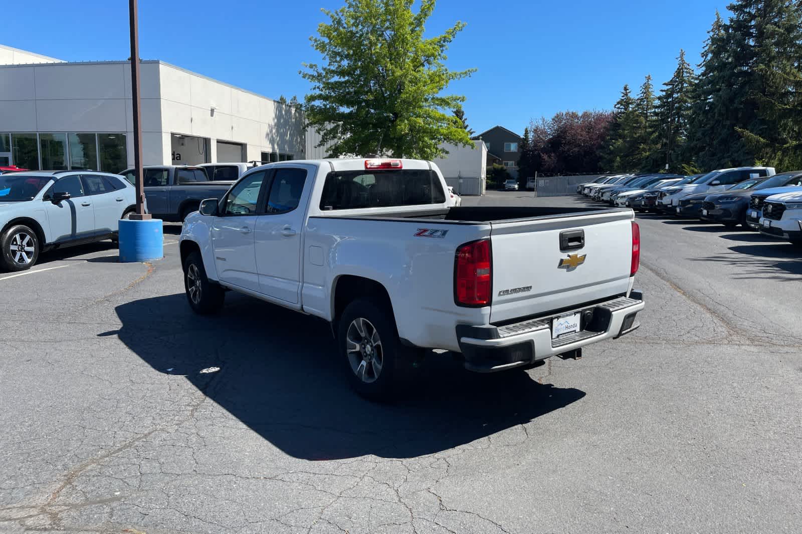 Thumbnail: 2015 Chevrolet Colorado - 2