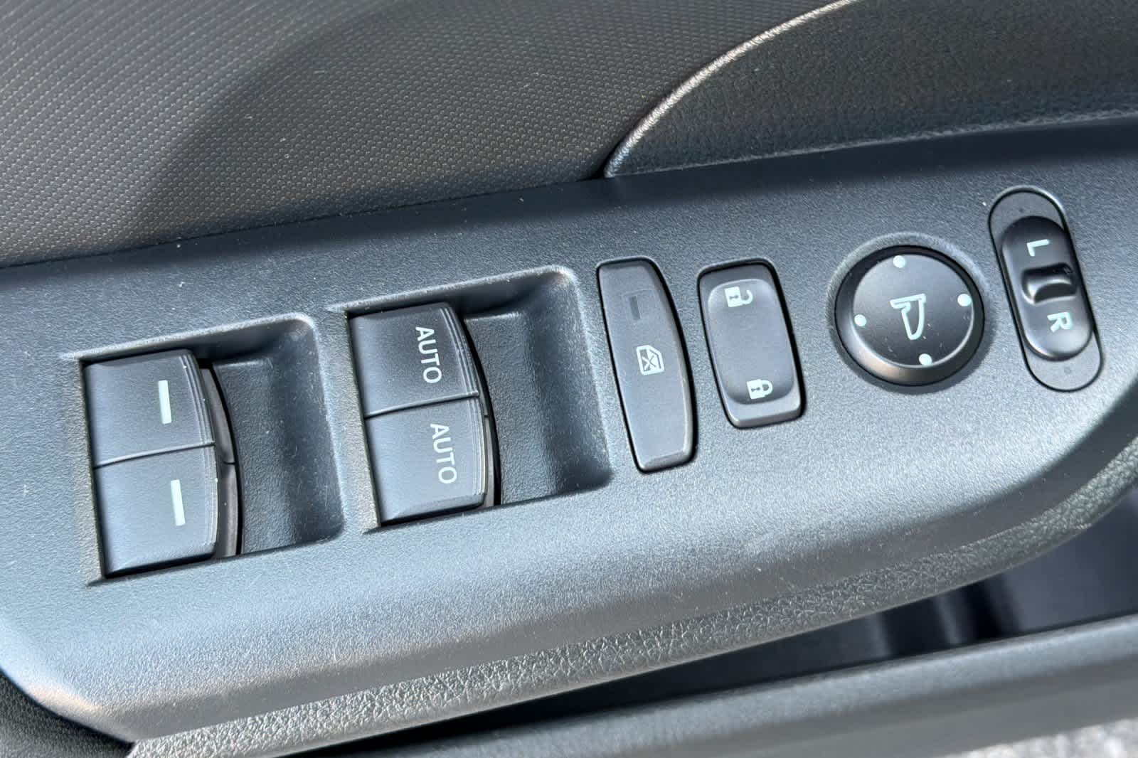 Thumbnail: 2016 Honda Civic - 15