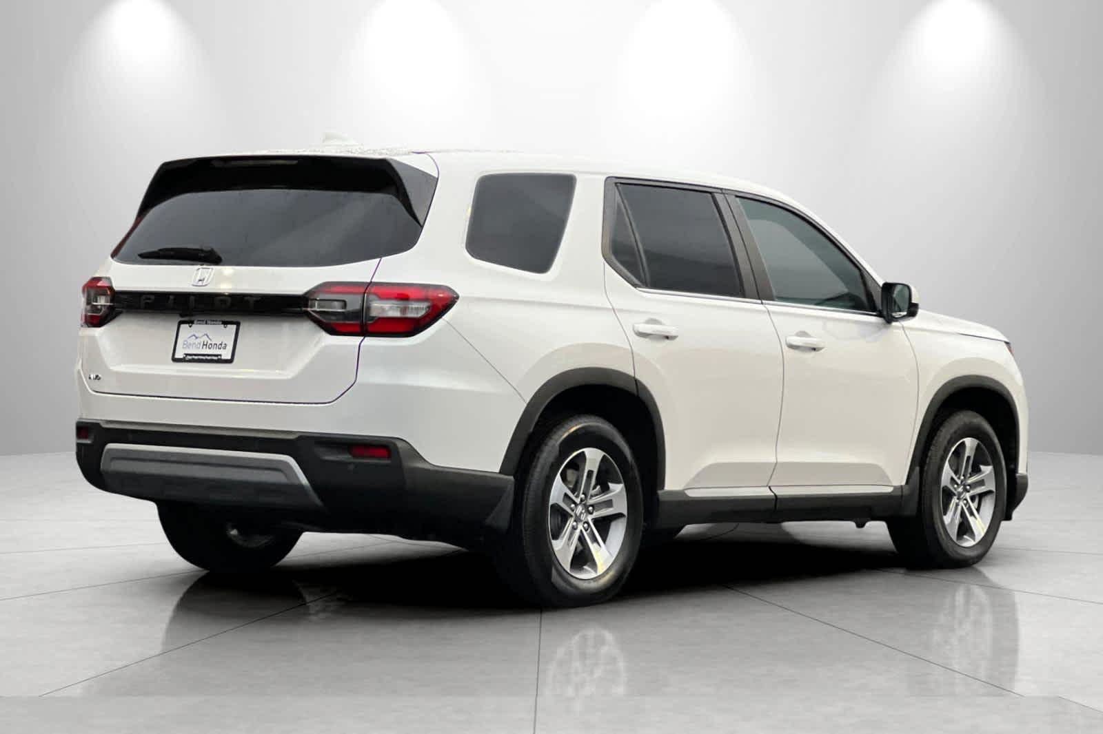 Thumbnail: 2025 Honda Pilot - 2