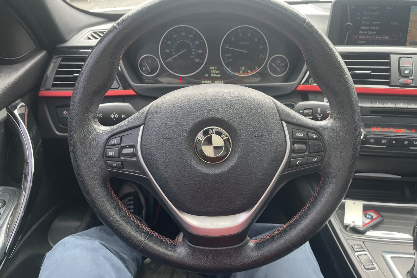 Thumbnail: 2012 BMW 3 Series - 14