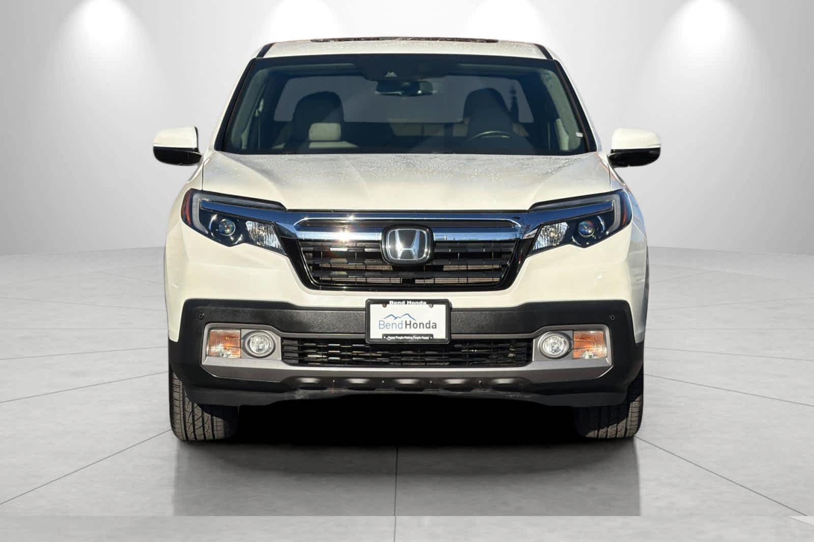 Thumbnail: 2017 Honda Ridgeline - 9