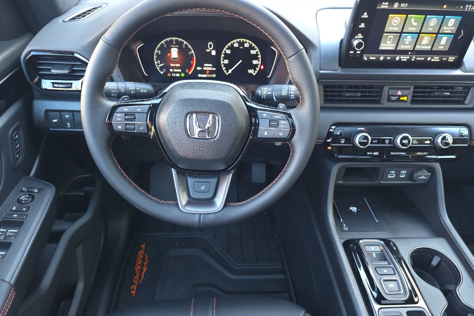 Thumbnail: 2025 Honda Pilot - 16