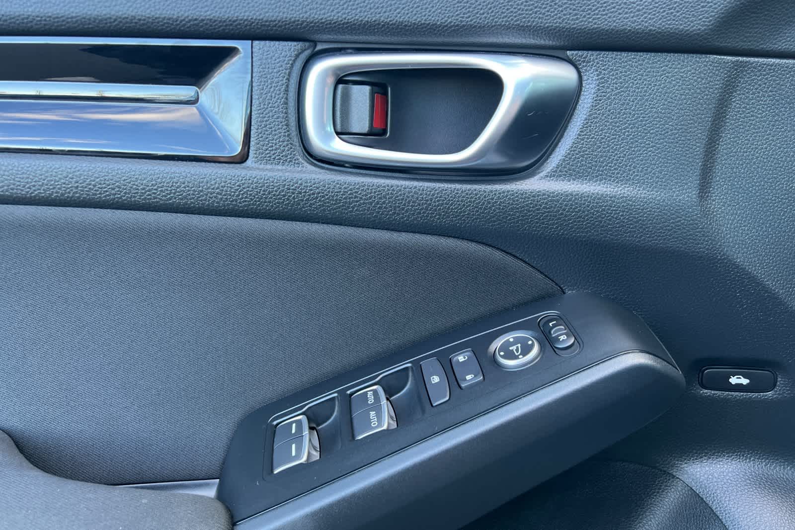 Thumbnail: 2025 Honda Civic - 14