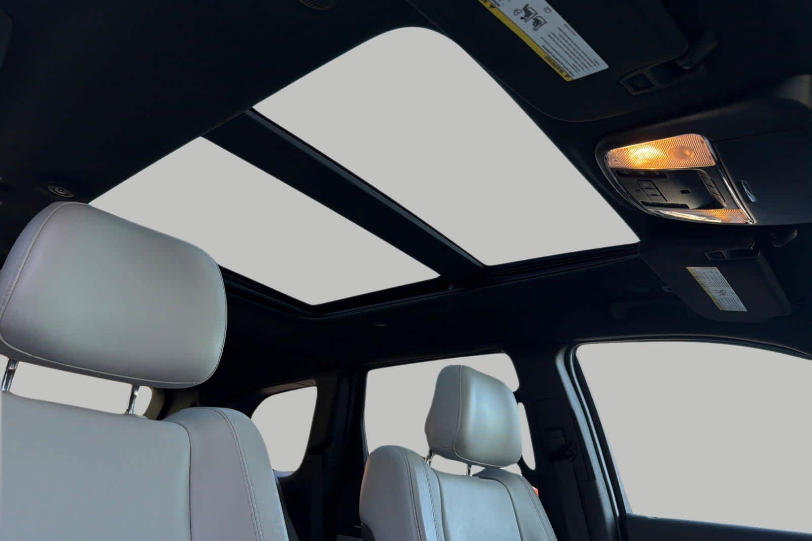 Thumbnail: 2018 Jeep Grand Cherokee - 19