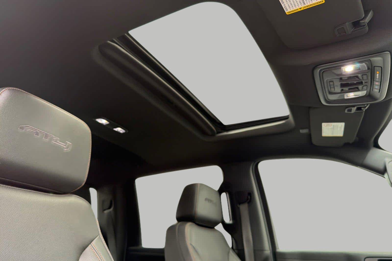 Thumbnail: 2021 GMC Sierra 3500 - 18