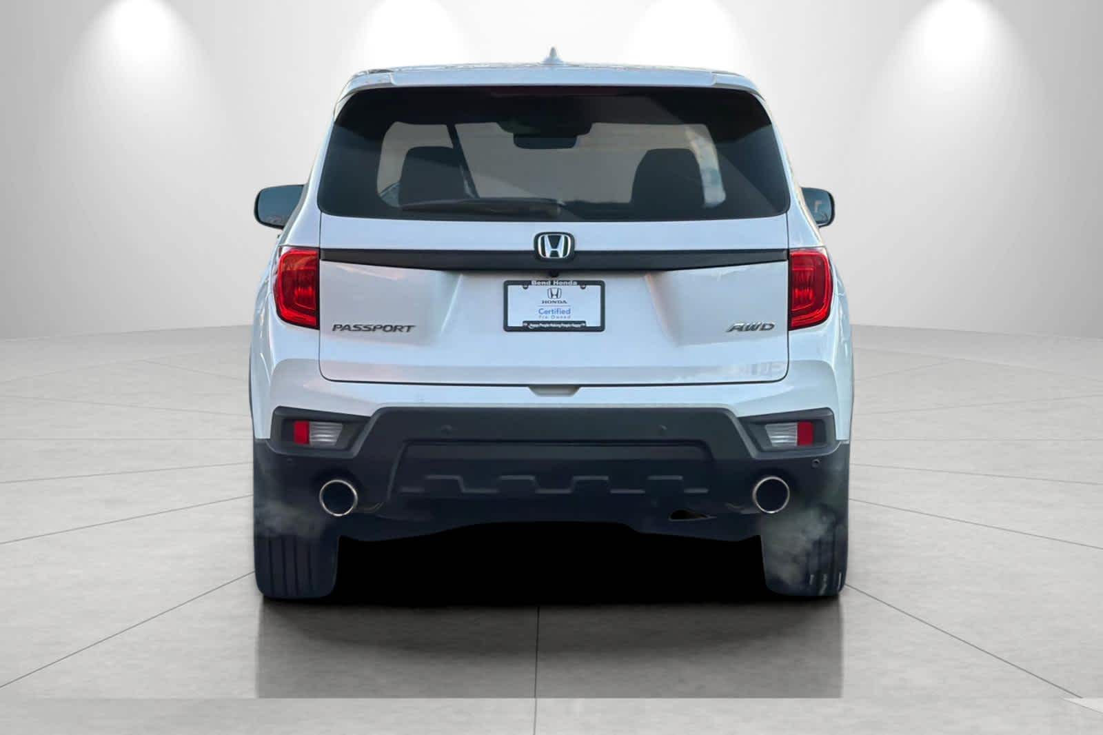 Thumbnail: 2023 Honda Passport - 10