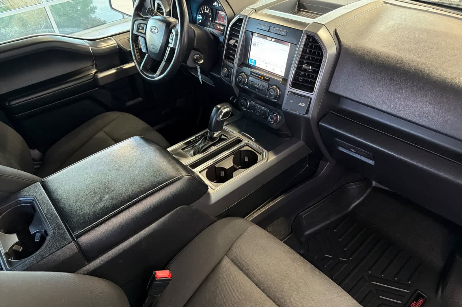 Thumbnail: 2019 Ford F-150 - 17