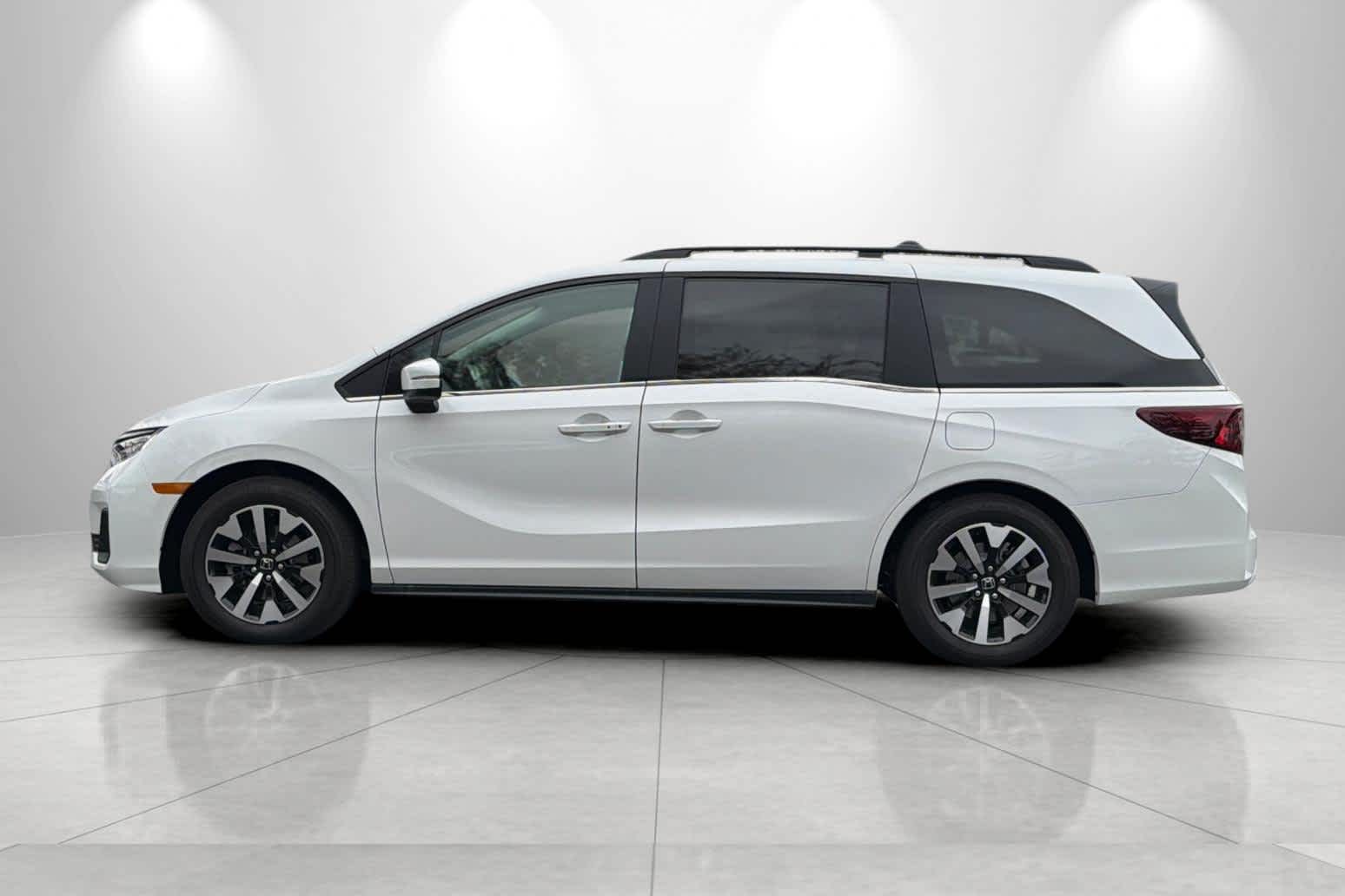 Thumbnail: 2026 Honda Odyssey - 5